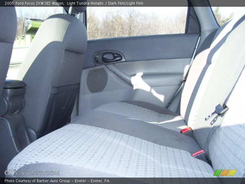 Light Tundra Metallic / Dark Flint/Light Flint 2005 Ford Focus ZXW SES Wagon
