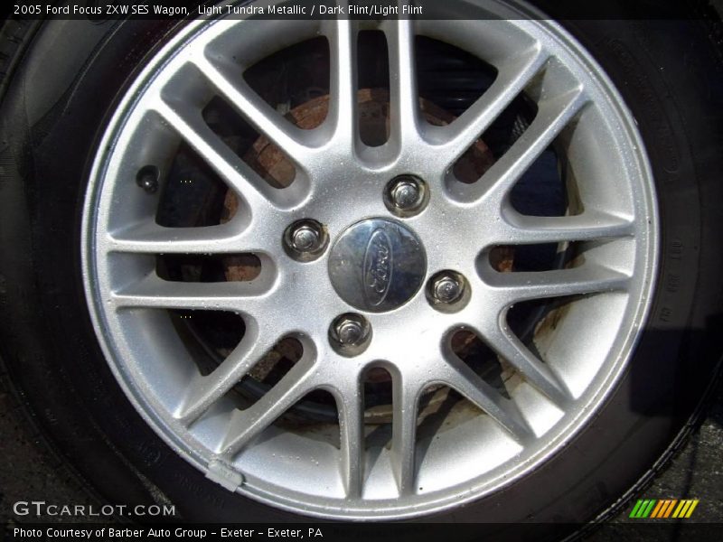 Light Tundra Metallic / Dark Flint/Light Flint 2005 Ford Focus ZXW SES Wagon