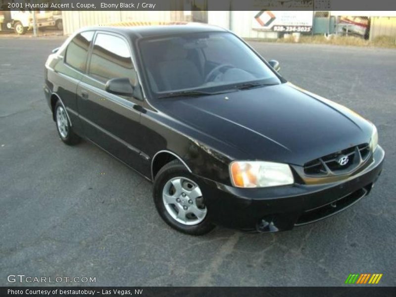 Ebony Black / Gray 2001 Hyundai Accent L Coupe