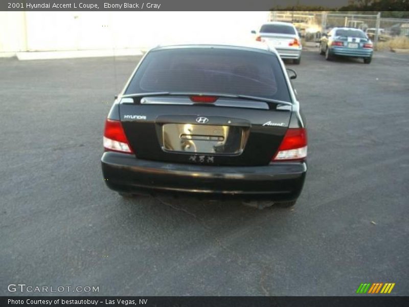Ebony Black / Gray 2001 Hyundai Accent L Coupe
