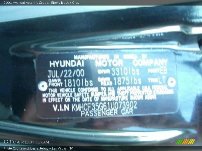 Ebony Black / Gray 2001 Hyundai Accent L Coupe