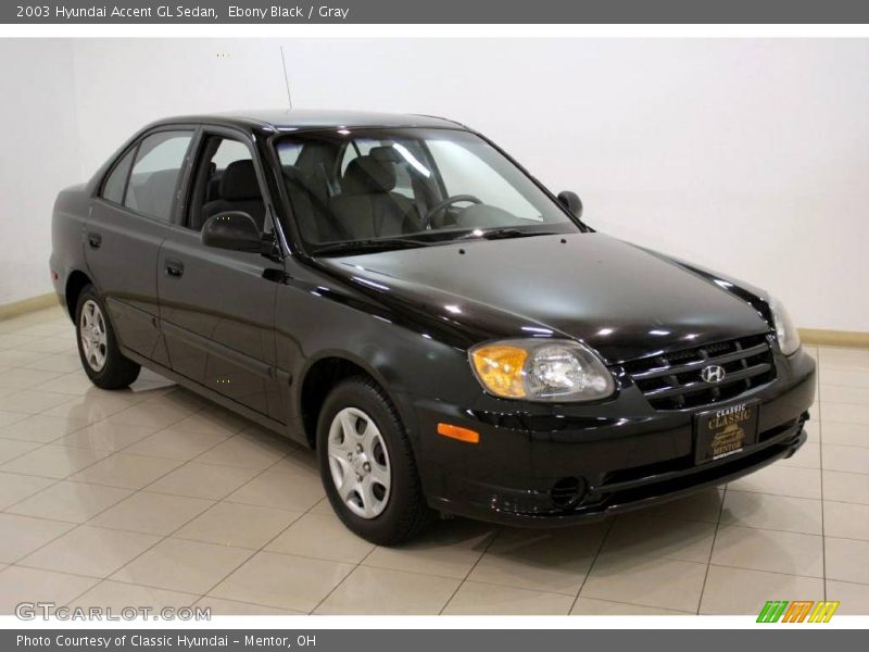 Ebony Black / Gray 2003 Hyundai Accent GL Sedan