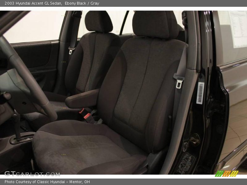 Ebony Black / Gray 2003 Hyundai Accent GL Sedan