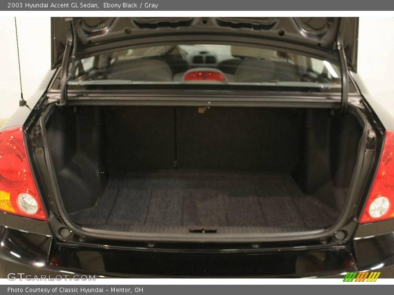 Ebony Black / Gray 2003 Hyundai Accent GL Sedan