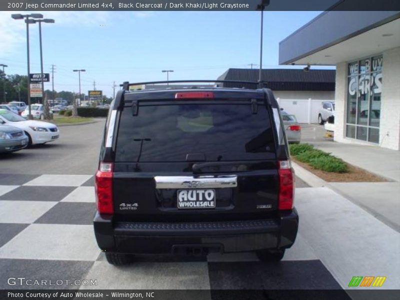 Black Clearcoat / Dark Khaki/Light Graystone 2007 Jeep Commander Limited 4x4