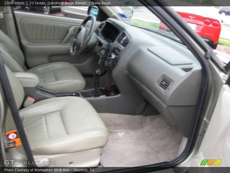 Sandrock Beige Metallic / Stone Beige 2000 Infiniti G 20 Sedan