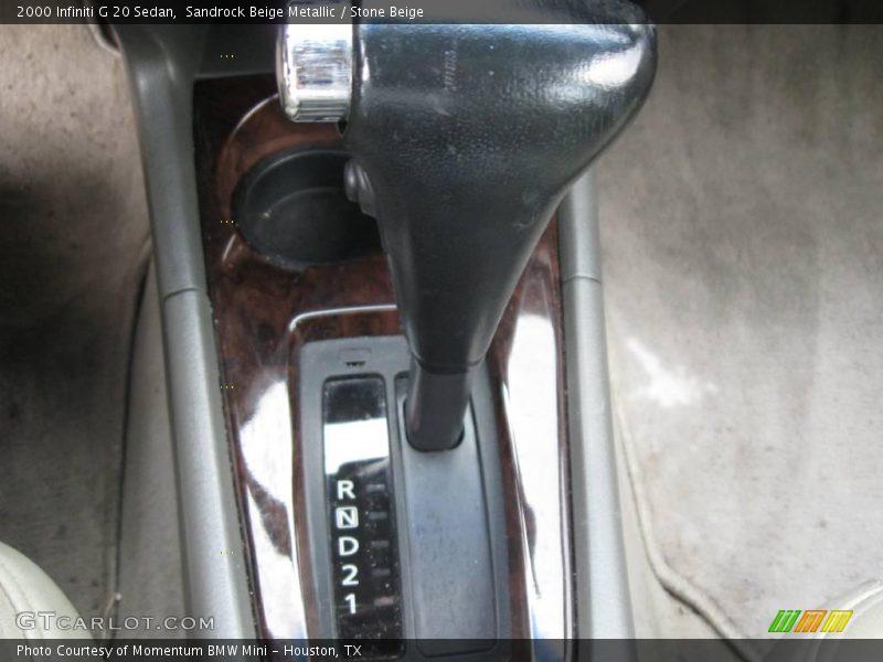 Sandrock Beige Metallic / Stone Beige 2000 Infiniti G 20 Sedan