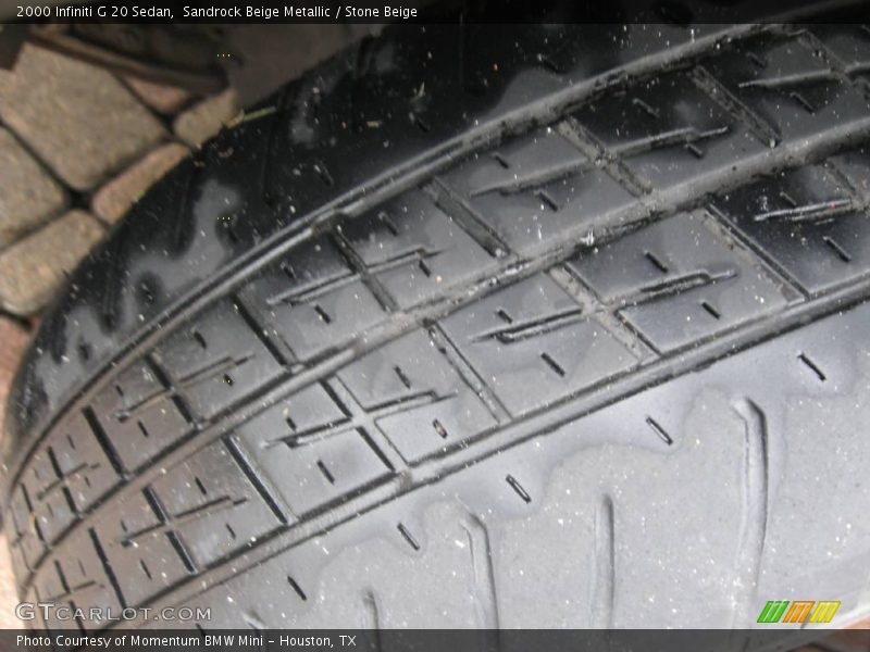 Sandrock Beige Metallic / Stone Beige 2000 Infiniti G 20 Sedan
