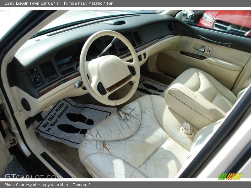 Pumice Pearl Metallic / Tan 1995 Lincoln Town Car Cartier