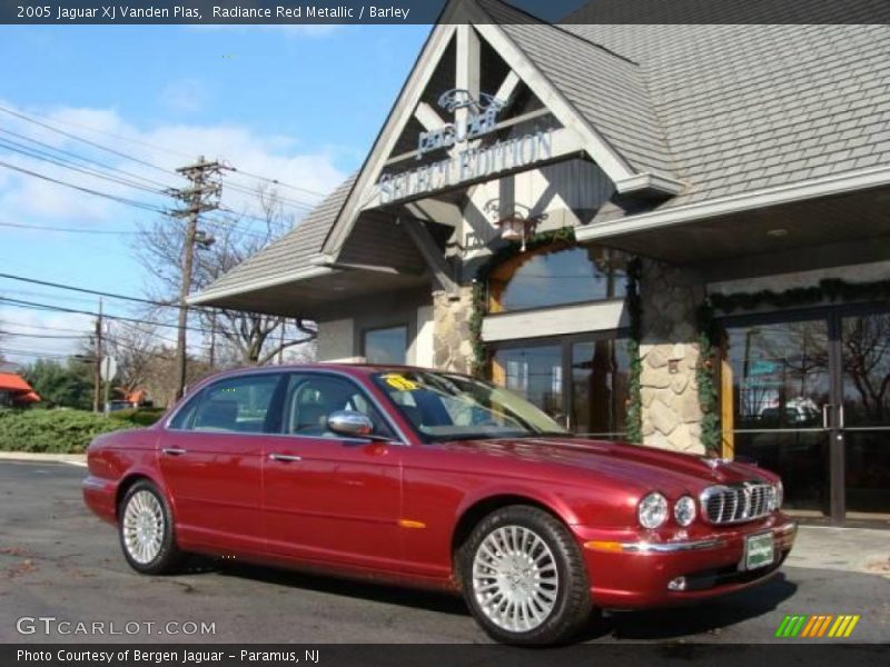 Radiance Red Metallic / Barley 2005 Jaguar XJ Vanden Plas