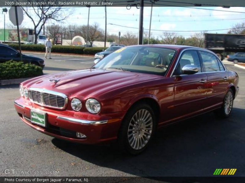 Radiance Red Metallic / Barley 2005 Jaguar XJ Vanden Plas