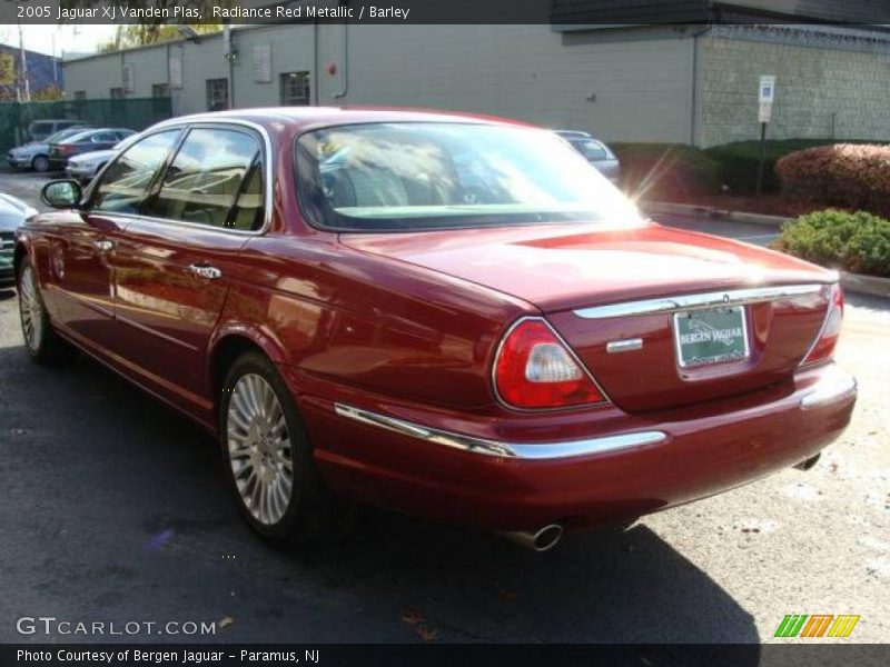 Radiance Red Metallic / Barley 2005 Jaguar XJ Vanden Plas