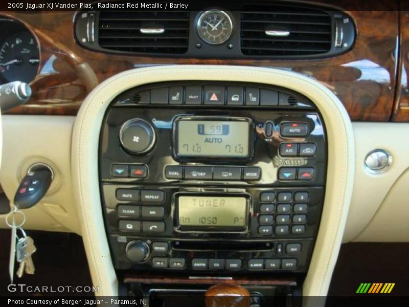 Radiance Red Metallic / Barley 2005 Jaguar XJ Vanden Plas
