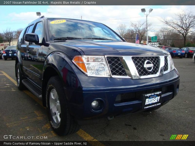 Majestic Blue Metallic / Graphite 2007 Nissan Pathfinder SE 4x4