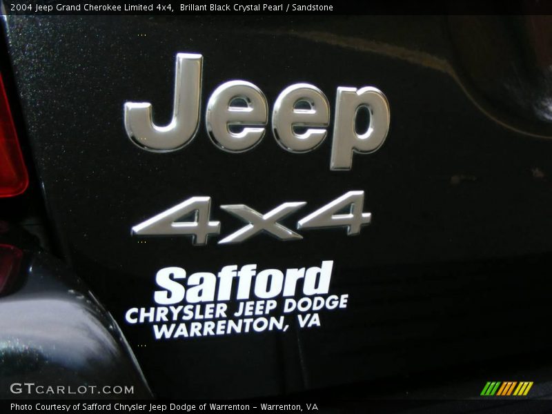 Brillant Black Crystal Pearl / Sandstone 2004 Jeep Grand Cherokee Limited 4x4