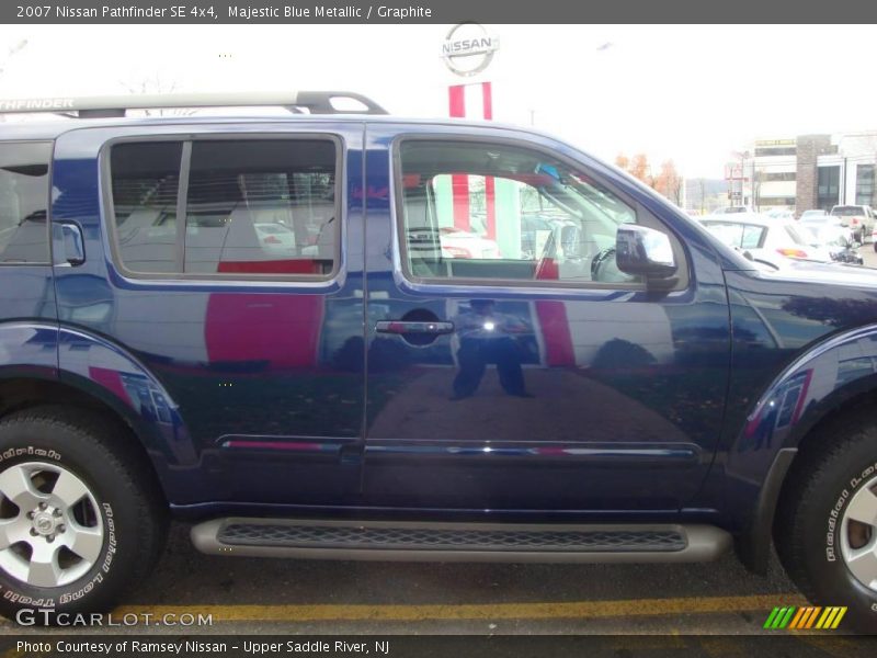 Majestic Blue Metallic / Graphite 2007 Nissan Pathfinder SE 4x4