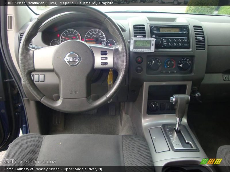 Majestic Blue Metallic / Graphite 2007 Nissan Pathfinder SE 4x4