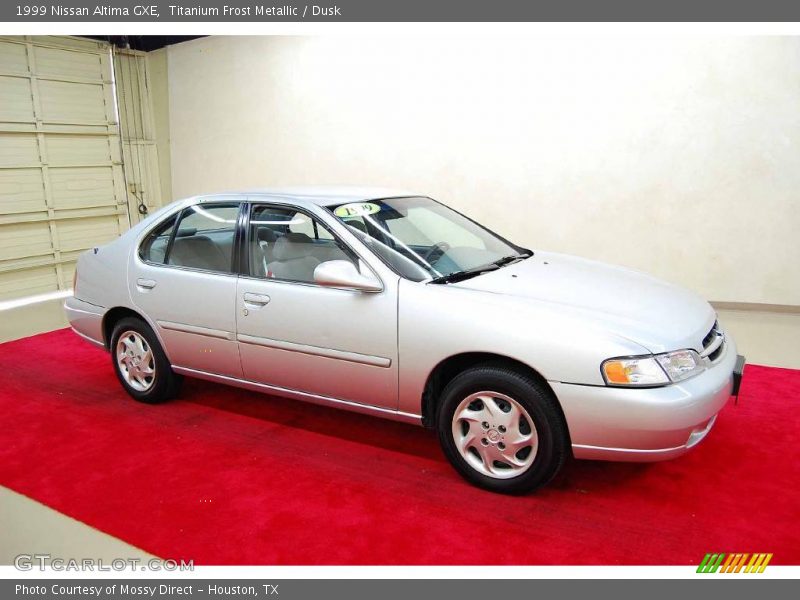Titanium Frost Metallic / Dusk 1999 Nissan Altima GXE