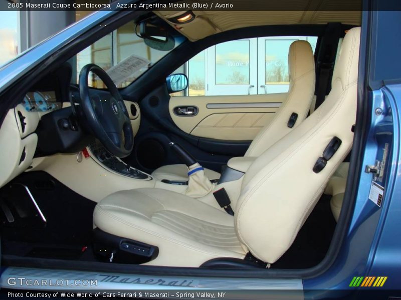 Azzuro Argentina Metallic (Blue) / Avorio 2005 Maserati Coupe Cambiocorsa