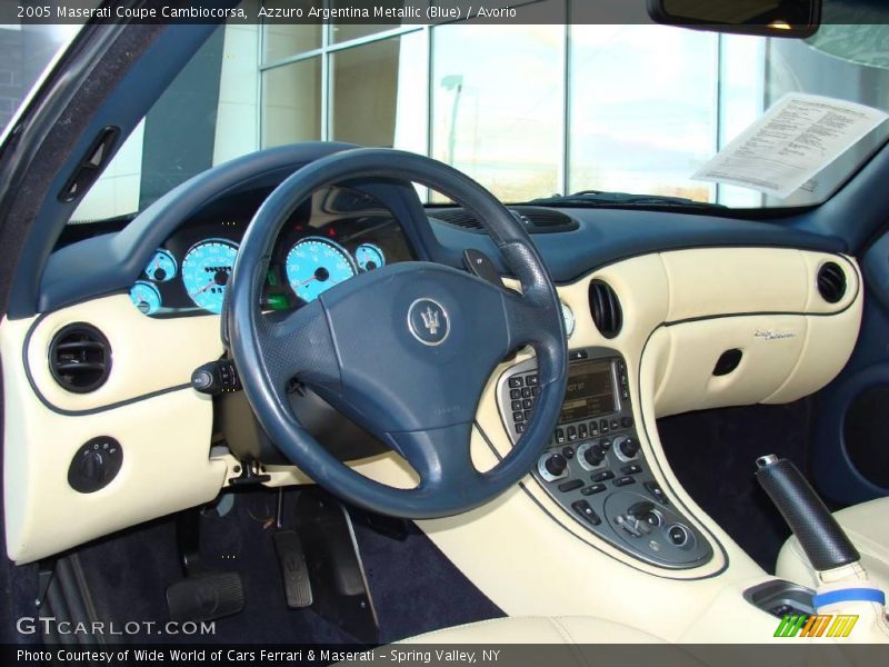 Azzuro Argentina Metallic (Blue) / Avorio 2005 Maserati Coupe Cambiocorsa