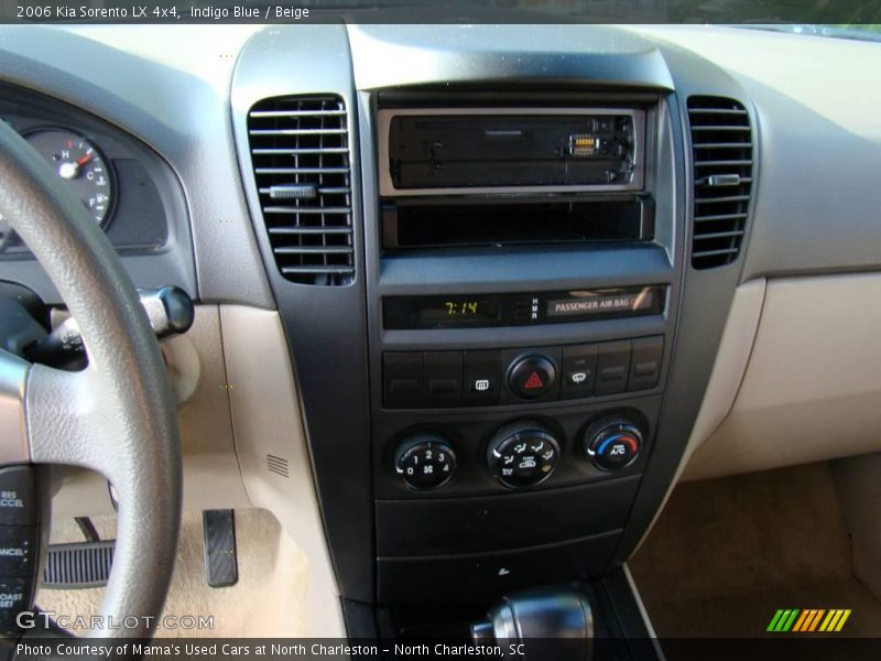 Indigo Blue / Beige 2006 Kia Sorento LX 4x4