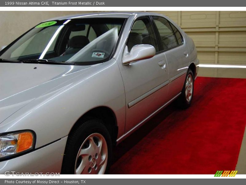Titanium Frost Metallic / Dusk 1999 Nissan Altima GXE
