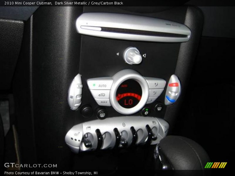 Dark Silver Metallic / Grey/Carbon Black 2010 Mini Cooper Clubman