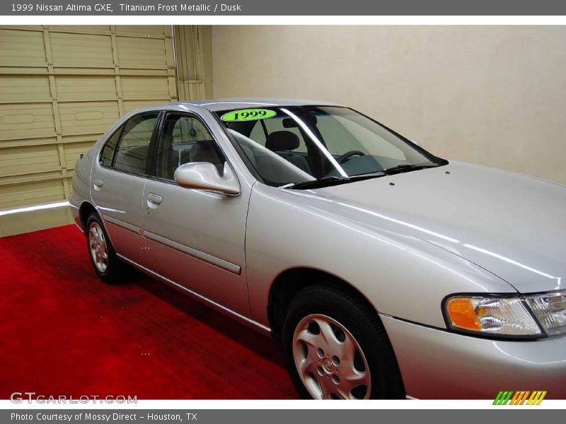 Titanium Frost Metallic / Dusk 1999 Nissan Altima GXE