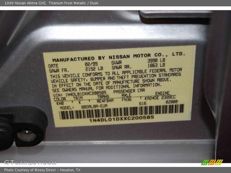 Titanium Frost Metallic / Dusk 1999 Nissan Altima GXE