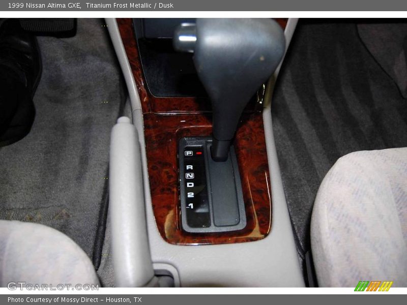 Titanium Frost Metallic / Dusk 1999 Nissan Altima GXE