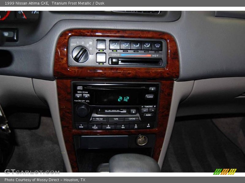 Titanium Frost Metallic / Dusk 1999 Nissan Altima GXE