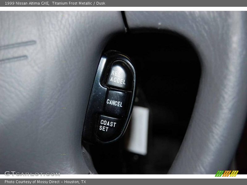 Titanium Frost Metallic / Dusk 1999 Nissan Altima GXE