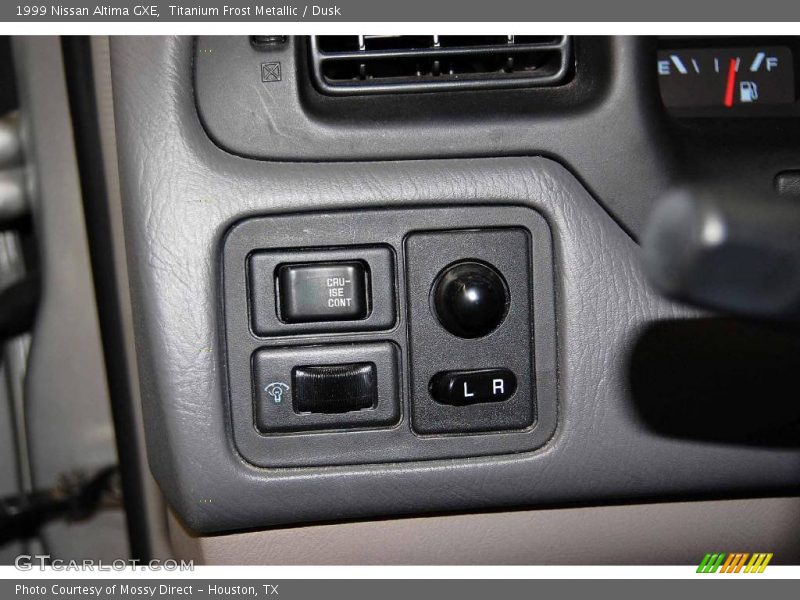 Titanium Frost Metallic / Dusk 1999 Nissan Altima GXE