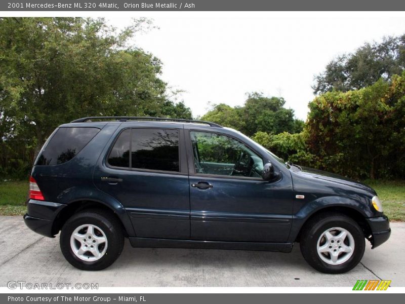 Orion Blue Metallic / Ash 2001 Mercedes-Benz ML 320 4Matic
