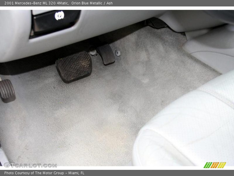 Orion Blue Metallic / Ash 2001 Mercedes-Benz ML 320 4Matic
