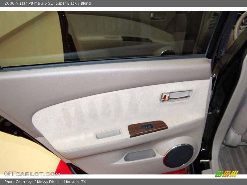 Super Black / Blond 2006 Nissan Altima 3.5 SL