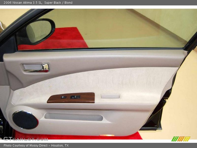 Super Black / Blond 2006 Nissan Altima 3.5 SL