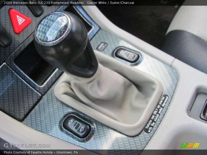 Glacier White / Oyster/Charcoal 2000 Mercedes-Benz SLK 230 Kompressor Roadster