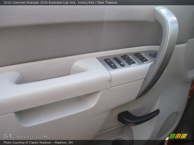 Victory Red / Dark Titanium 2010 Chevrolet Silverado 1500 Extended Cab 4x4