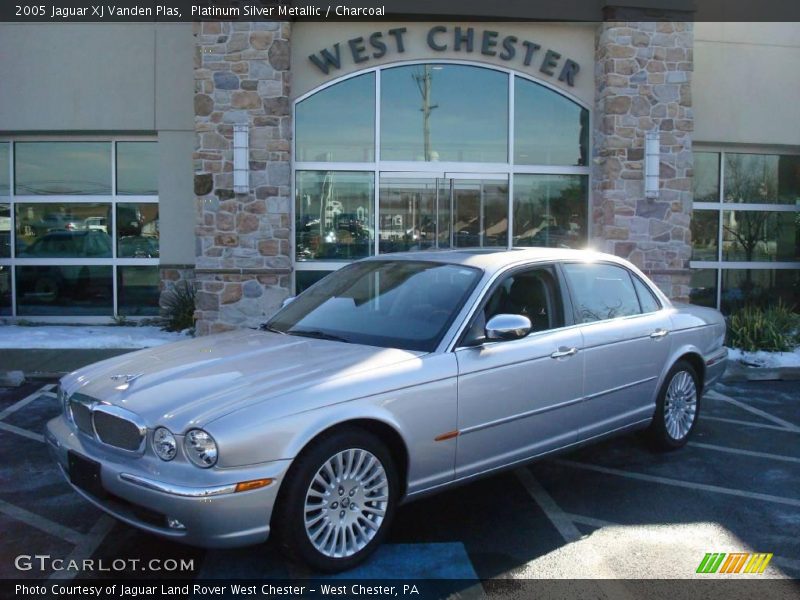 Platinum Silver Metallic / Charcoal 2005 Jaguar XJ Vanden Plas