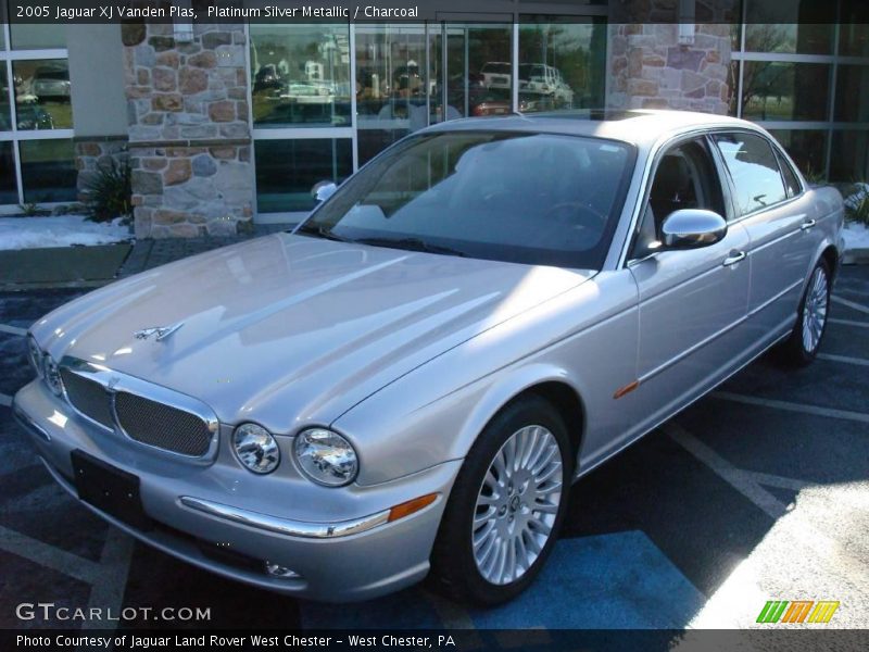 Platinum Silver Metallic / Charcoal 2005 Jaguar XJ Vanden Plas