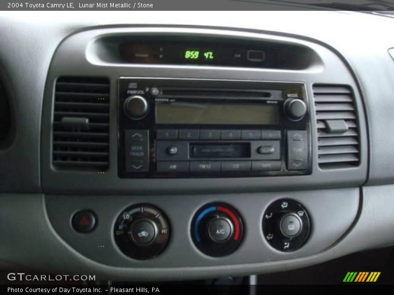Lunar Mist Metallic / Stone 2004 Toyota Camry LE