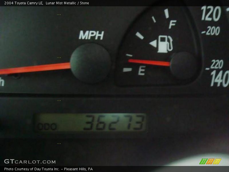 Lunar Mist Metallic / Stone 2004 Toyota Camry LE