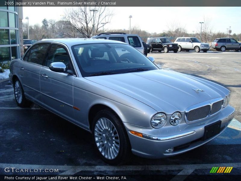 Platinum Silver Metallic / Charcoal 2005 Jaguar XJ Vanden Plas