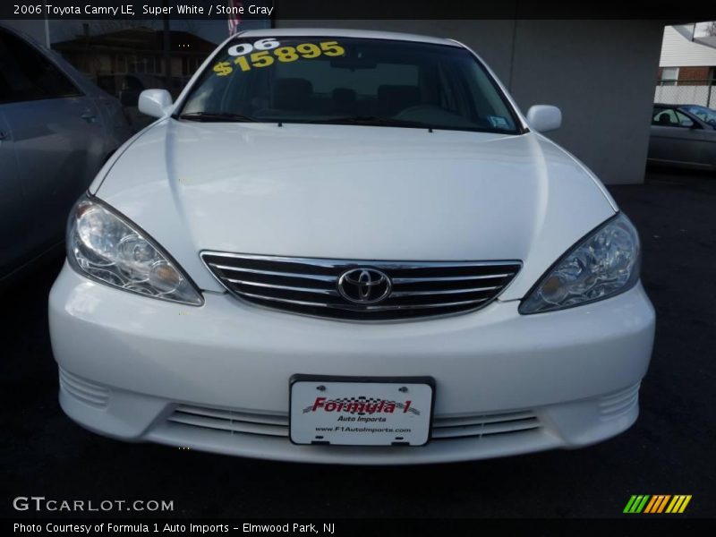Super White / Stone Gray 2006 Toyota Camry LE
