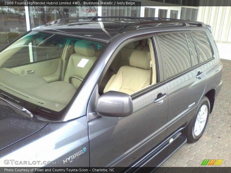 Bluestone Metallic / Ivory Beige 2006 Toyota Highlander Hybrid Limited 4WD