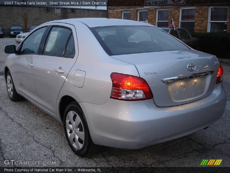 Silver Streak Mica / Dark Charcoal 2007 Toyota Yaris Sedan