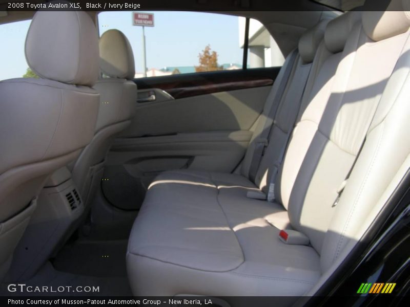 Black / Ivory Beige 2008 Toyota Avalon XLS