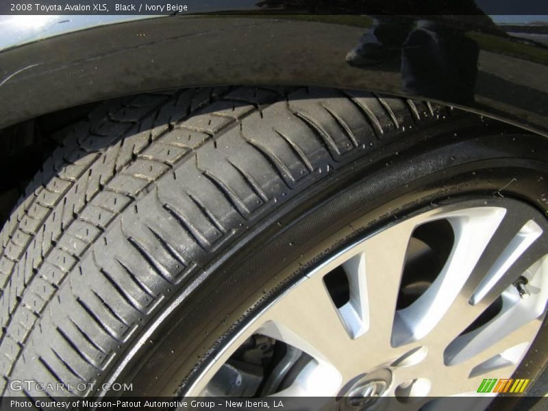 Black / Ivory Beige 2008 Toyota Avalon XLS