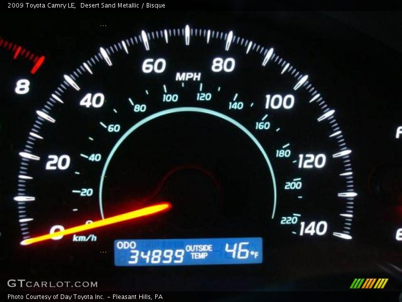 Desert Sand Metallic / Bisque 2009 Toyota Camry LE